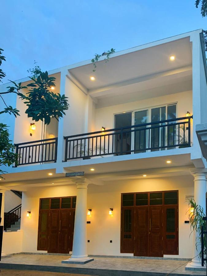 Golden Wave Otel Ahangama Dış mekan fotoğraf